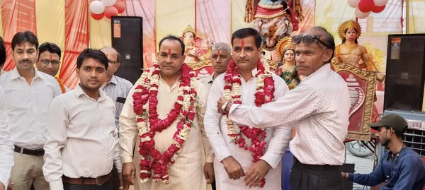 स्कूल एवं शिक्षण के हित में संघर्ष