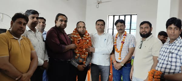 स्कूल एवं शिक्षण के हित में संघर्ष